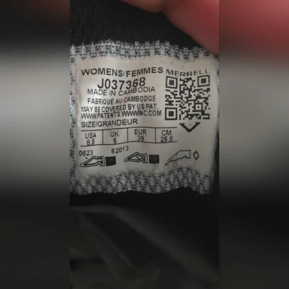 Merrell Women's White and Black Sneakers Size 8.5 - Picture 2 of 13